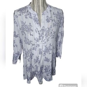 Counterparts women's country blue 3/4 sleeves V-neck top size M